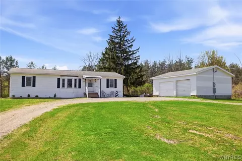 2992 Broadway Rd, Attica, NY 14011
