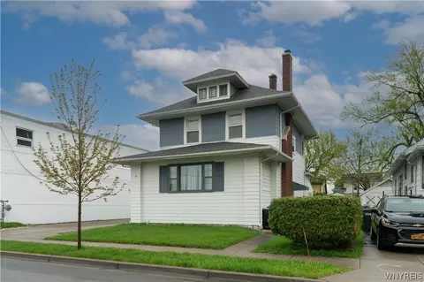 16 N End Ave, Kenmore, NY 14217