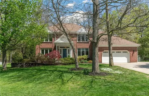 180 Curley Dr, Orchard Park, NY 14127