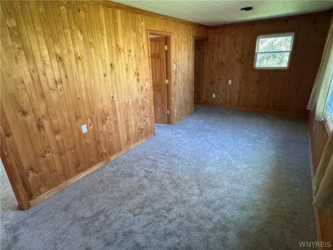 Living - 9611 Quebec St, Evans, NY 14006 photo 2 of 3
