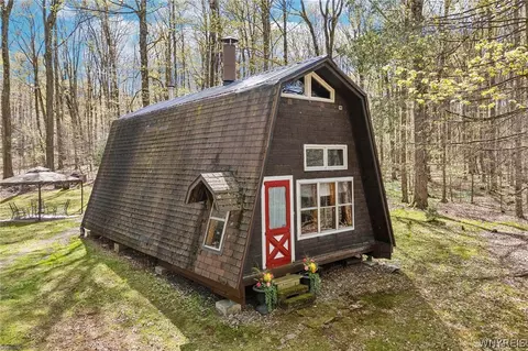 3890 Weber Rd, Orangeville, NY 14569