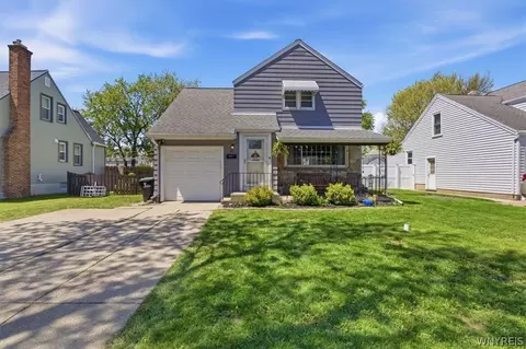 52 Claremont Ave, Tonawanda, NY 14223