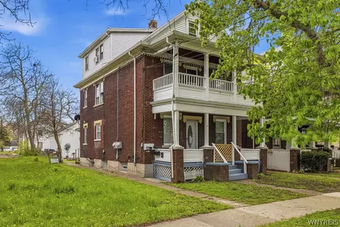 2233 Welch Ave, Niagara Falls, NY 14303