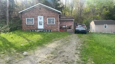 5975 State 7 Hwy, Oneonta, NY 13820
