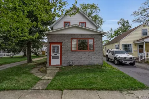 115 Fuller Ave, Tonawanda, NY 14150