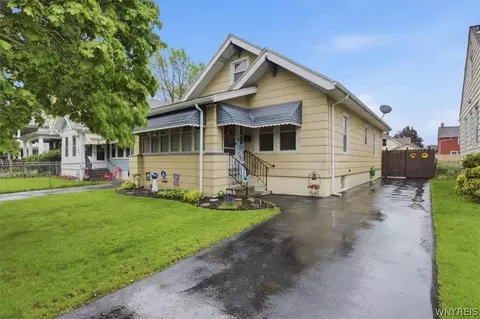 2487 South Ave, Niagara Falls, NY 14305