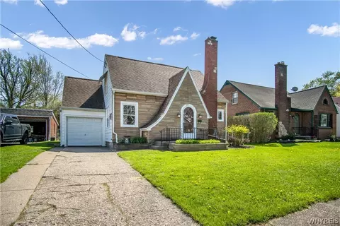 74 Linwood Ave, Tonawanda, NY 14150
