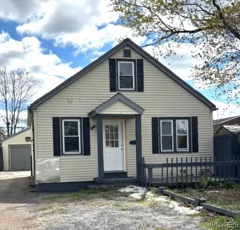 55 Awood Pl, Cheektowaga, NY 14225