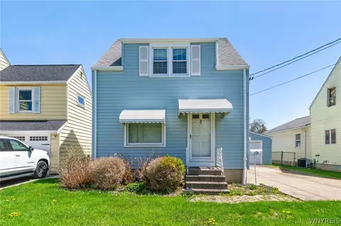 627 73rd St, Niagara Falls, NY 14304