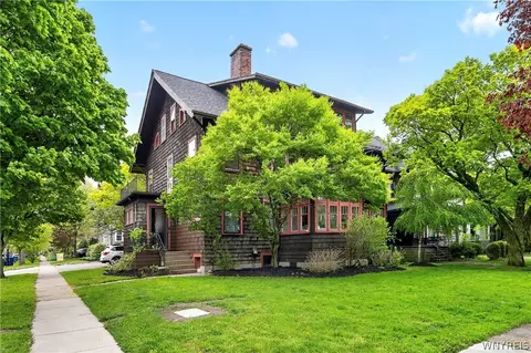 143 Oakland Pl, Buffalo, NY 14222