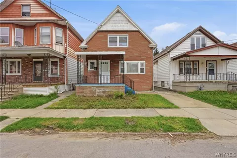 225 Longnecker St, Buffalo, NY 14206