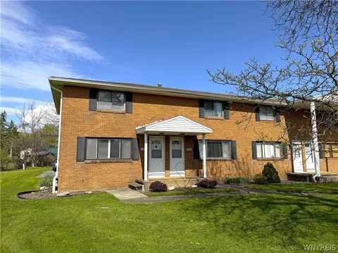221 Greenmeadow Dr, West Seneca, NY 14224