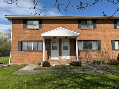 223 Greenmeadow Dr, West Seneca, NY 14224