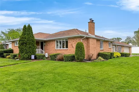 205 Glencove Rd, Buffalo, NY 14223
