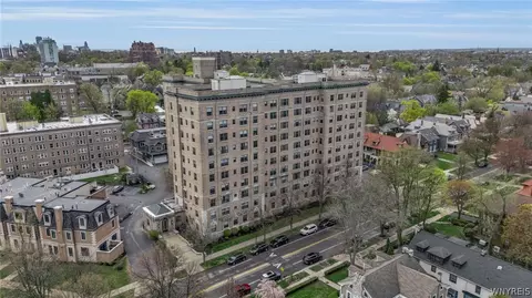 33 Gates Cir #4D, Buffalo, NY 14222