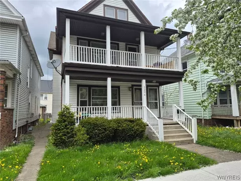 2204 La Salle Ave, Niagara Falls, NY 14301
