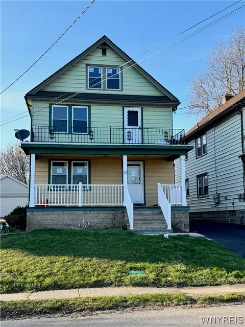 24 Rano St, Buffalo, NY 14207