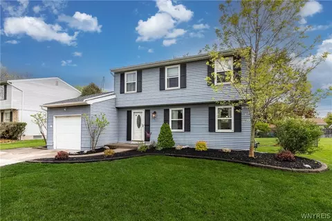 28 W Klein Rd, Amherst, NY 14221
