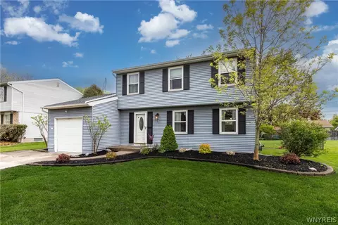 28 W Klein Rd, Amherst, NY 14221
