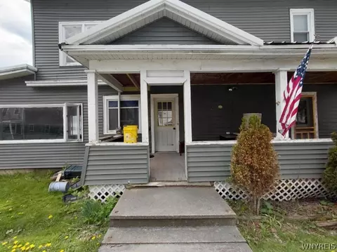 26 Rochester St, Mentz, NY 13140