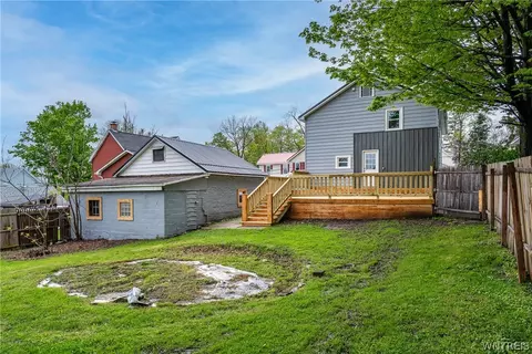 Exterior - 17 Oatman Ave, Evans, NY 14006 photo 9 of 13
