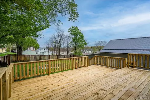 Exterior - 17 Oatman Ave, Evans, NY 14006 photo 12 of 13