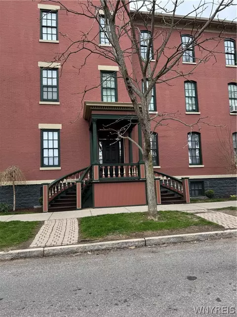 125 Edward St #4D, Buffalo, NY 14201
