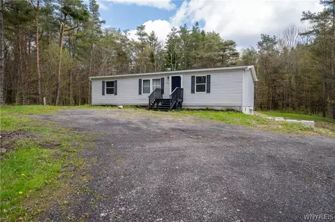 7784 Irish Hill Rd, West Valley, NY 14171
