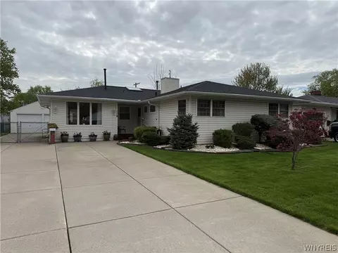 119 Greenleaf Ave, Tonawanda, NY 14150