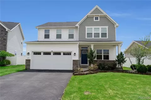 127 Sierra Dr, Amherst, NY 14228