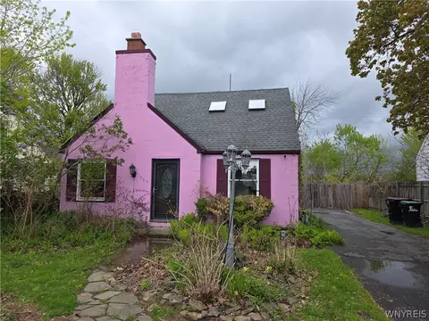 104 Koenig Rd, Tonawanda, NY 14150