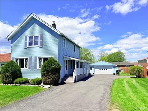 240 Hillside Ave, Orchard Park, NY 14127