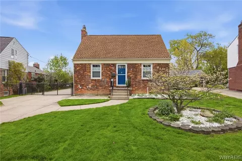 115 Colvinhurst Dr, Buffalo, NY 14223