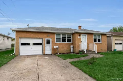 203 Lou Ann Dr, Depew, NY 14043