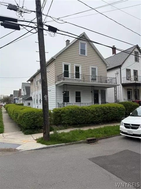 55 Gladstone St, Buffalo, NY 14207