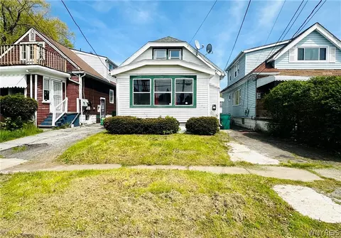 129 Clarence Ave, Buffalo, NY 14215