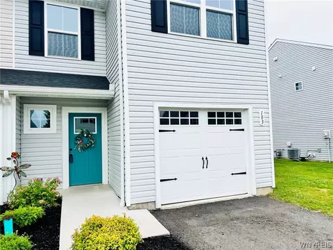 103 Grant Blvd, West Seneca, NY 14218