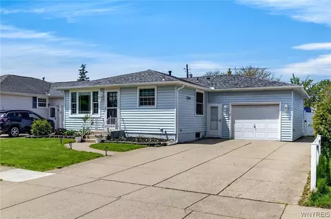 166 Dean Rd, Depew, NY 14043