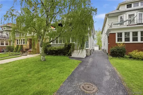 301 Colvin Ave, Buffalo, NY 14216