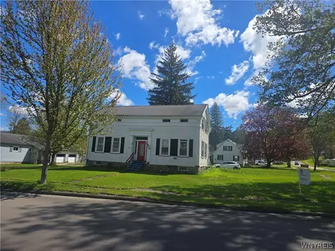 11 Grace St, Cuba, NY 14727