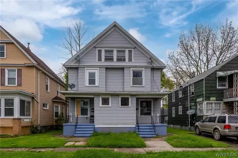 1952 Whitney Ave, Niagara Falls, NY 14301