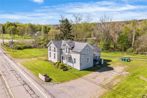 9534 Boston State Rd, Boston, NY 14025