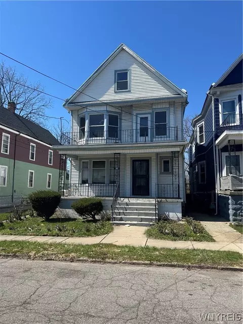 360 Fox St, Buffalo, NY 14211
