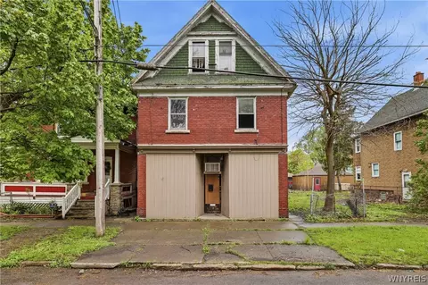 1773 Falls St, Niagara Falls, NY 14303