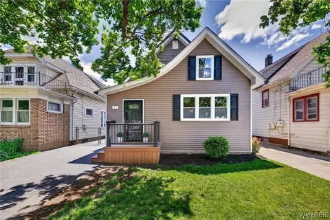 45 Mumford St, Buffalo, NY 14220