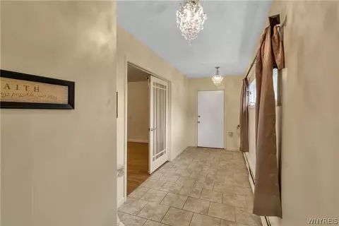 Entry Way - 280 Pine St, Aurora, NY 14052 photo 2 of 3