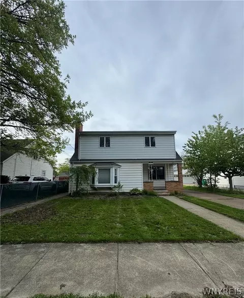 3520 Chapin Ave, Niagara Falls, NY 14301