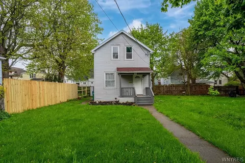 21 Pomona Pl, Buffalo, NY 14210