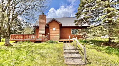7362 Windsor Rd, Mansfield, NY 14731
