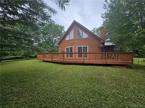 7362 Windsor Rd, Mansfield, NY 14731